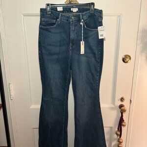 Good American Flare Jeans, Mid-Rise, Size 16. Brand New!